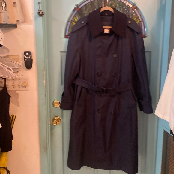 Men’s trench, overcoat made by Fashion World. Size 38 reg.# 538 - Picture 1 of 12